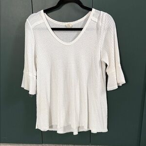 Chic Ivory Women's Blouse with Ruffle Sleeves